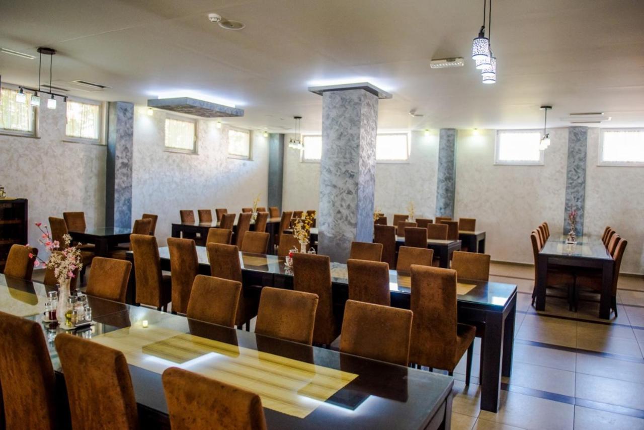 Hotel Villa Monako Medugorje Bagian luar foto