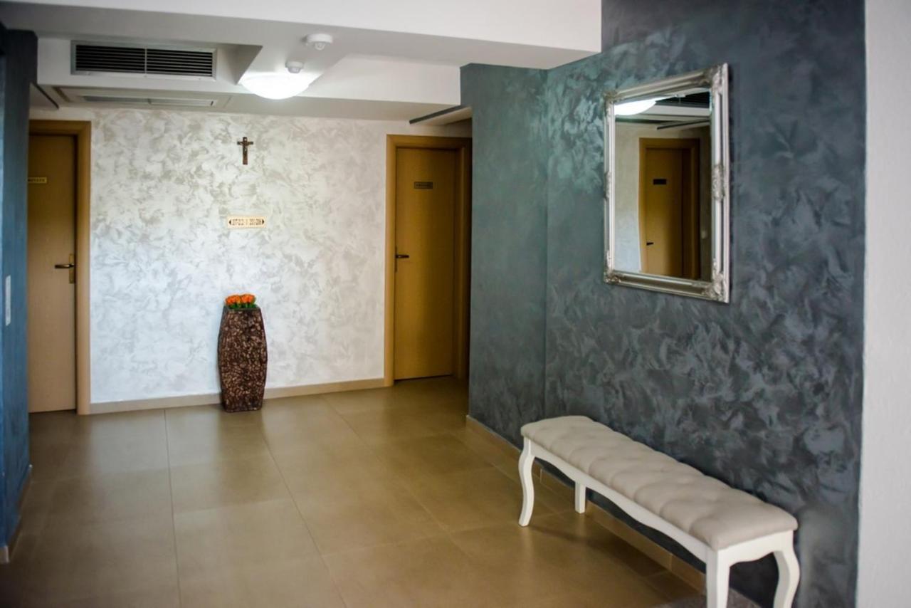 Hotel Villa Monako Medugorje Bagian luar foto