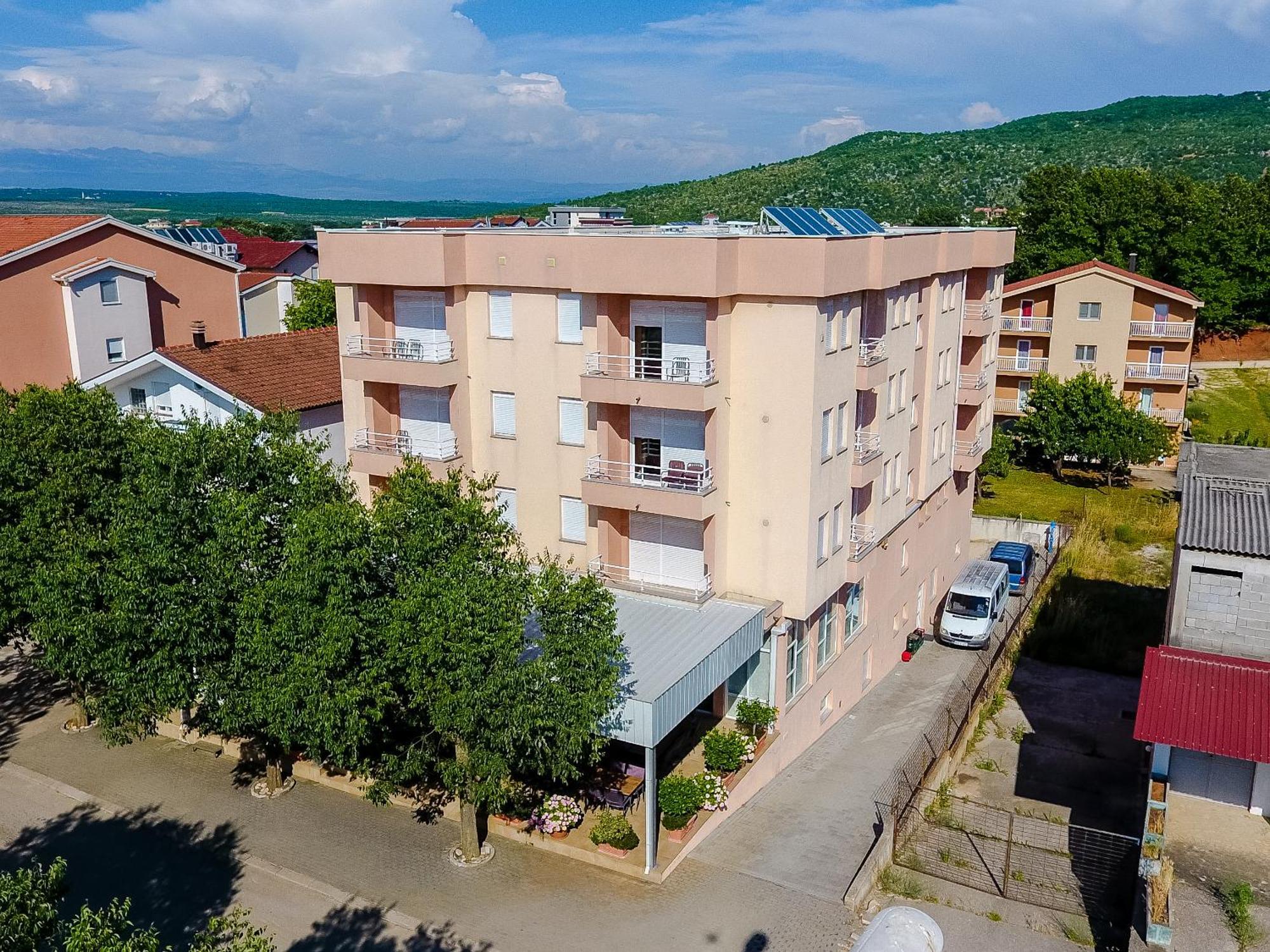 Hotel Villa Monako Medugorje Bagian luar foto